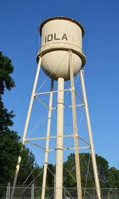 Drug apostle is proud to represent Iola Kansas, whether they like it or not.